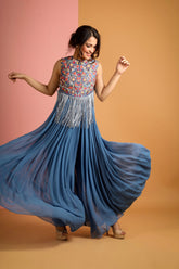 fitted cape with palazzoz