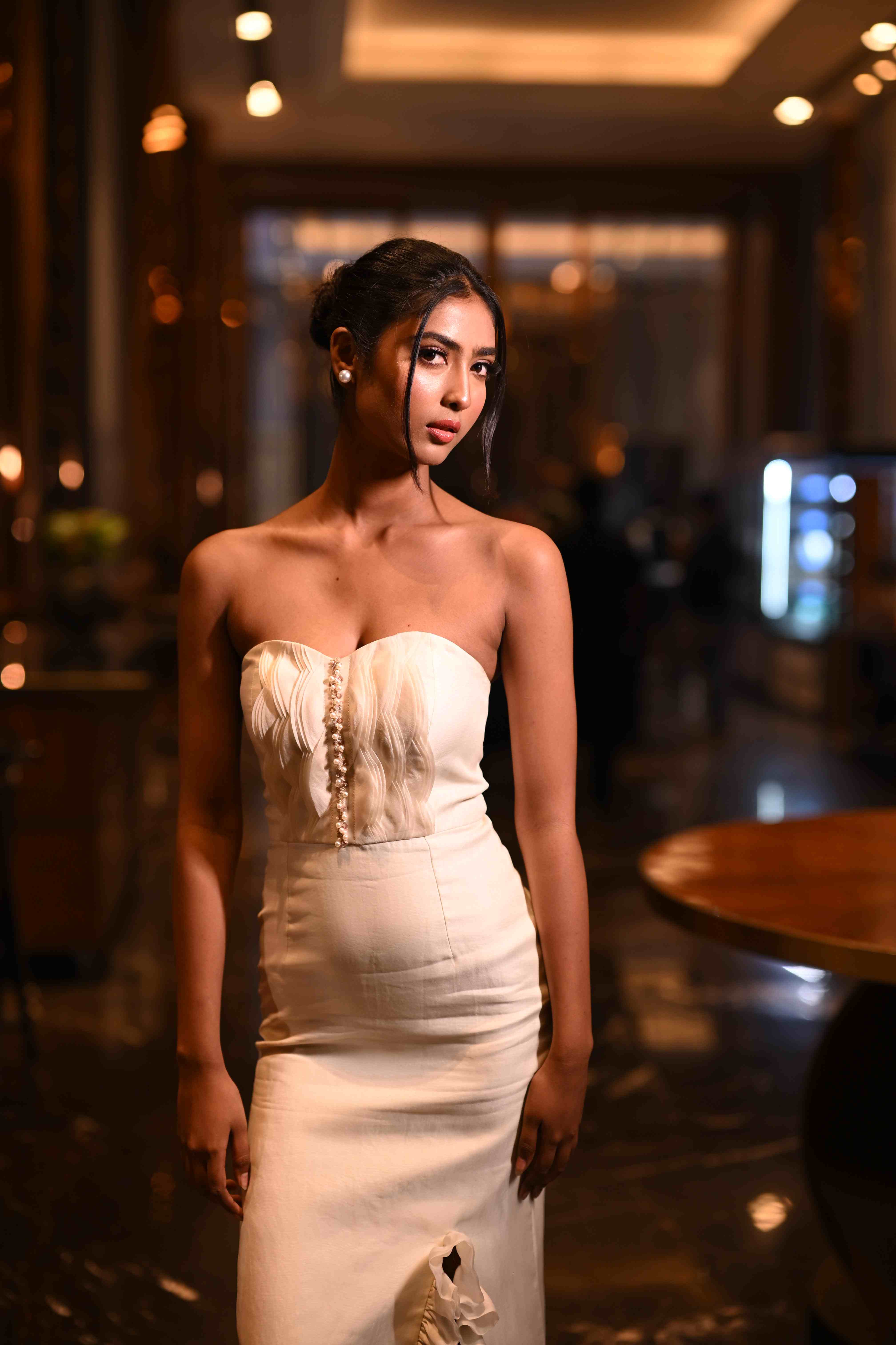 Off White Scallop Dress