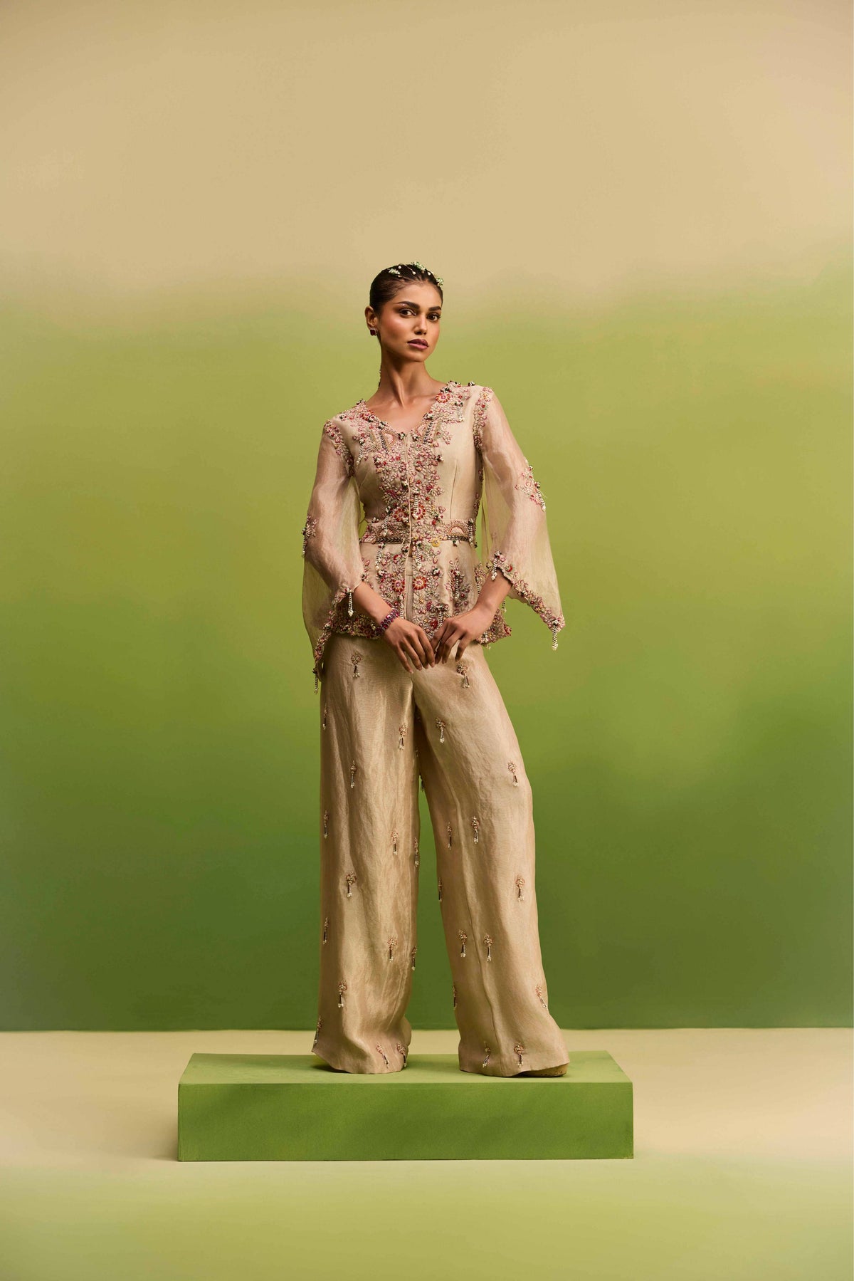 Tissue peplumtop & pant set