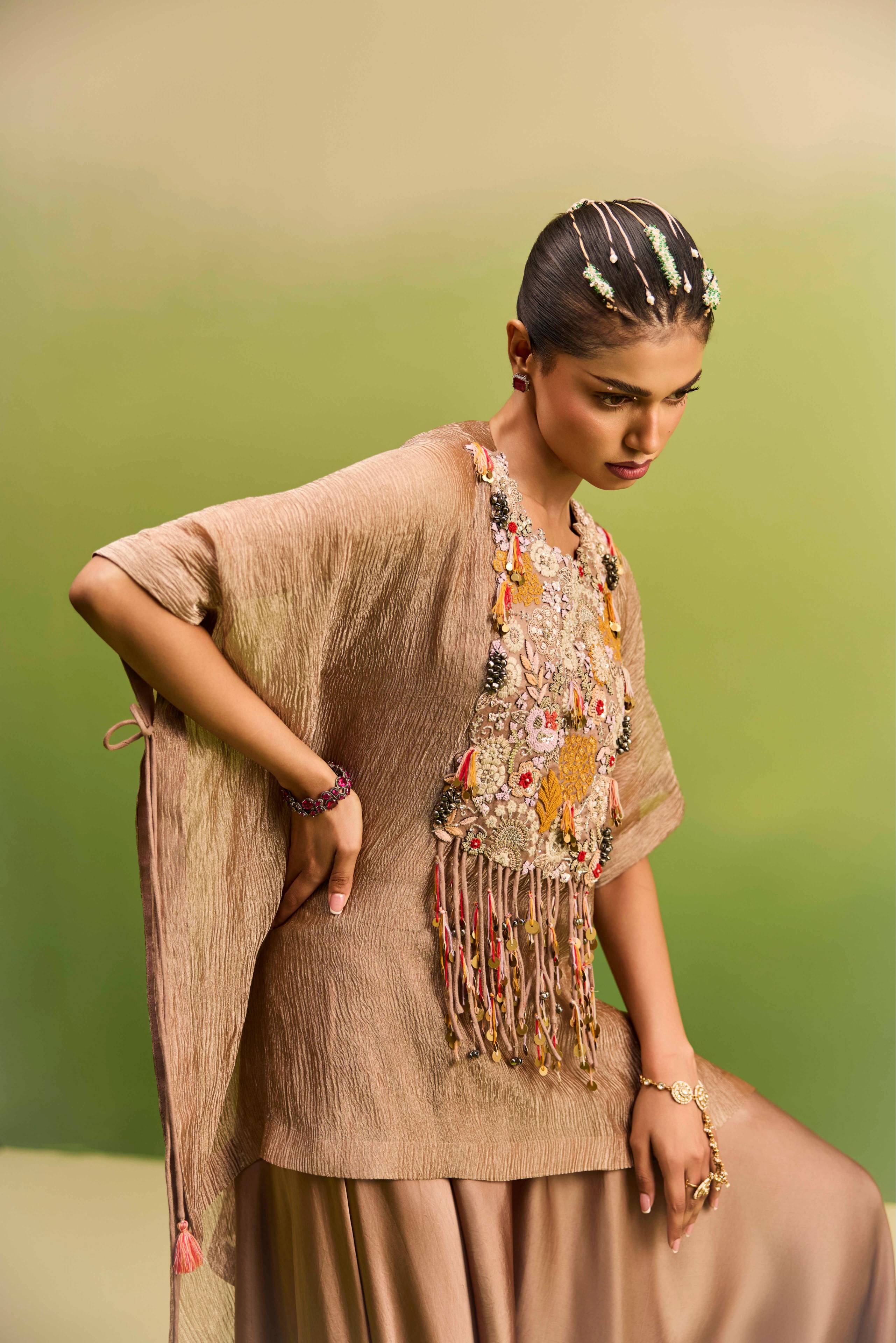 Champgne Tissue kaftan set with harem pant