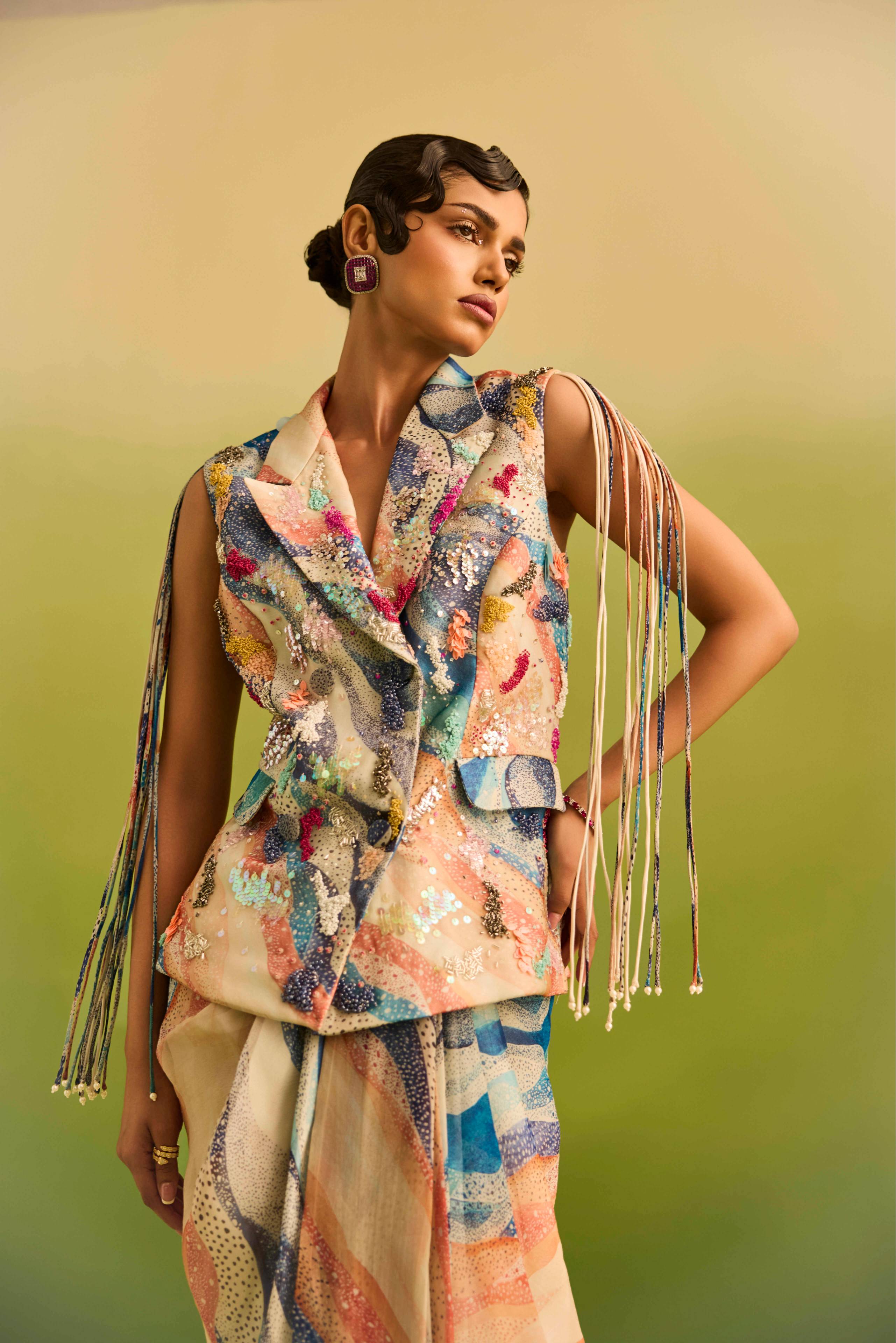Oceanic Print Dori Sleeves Jacket & Drape Skirt