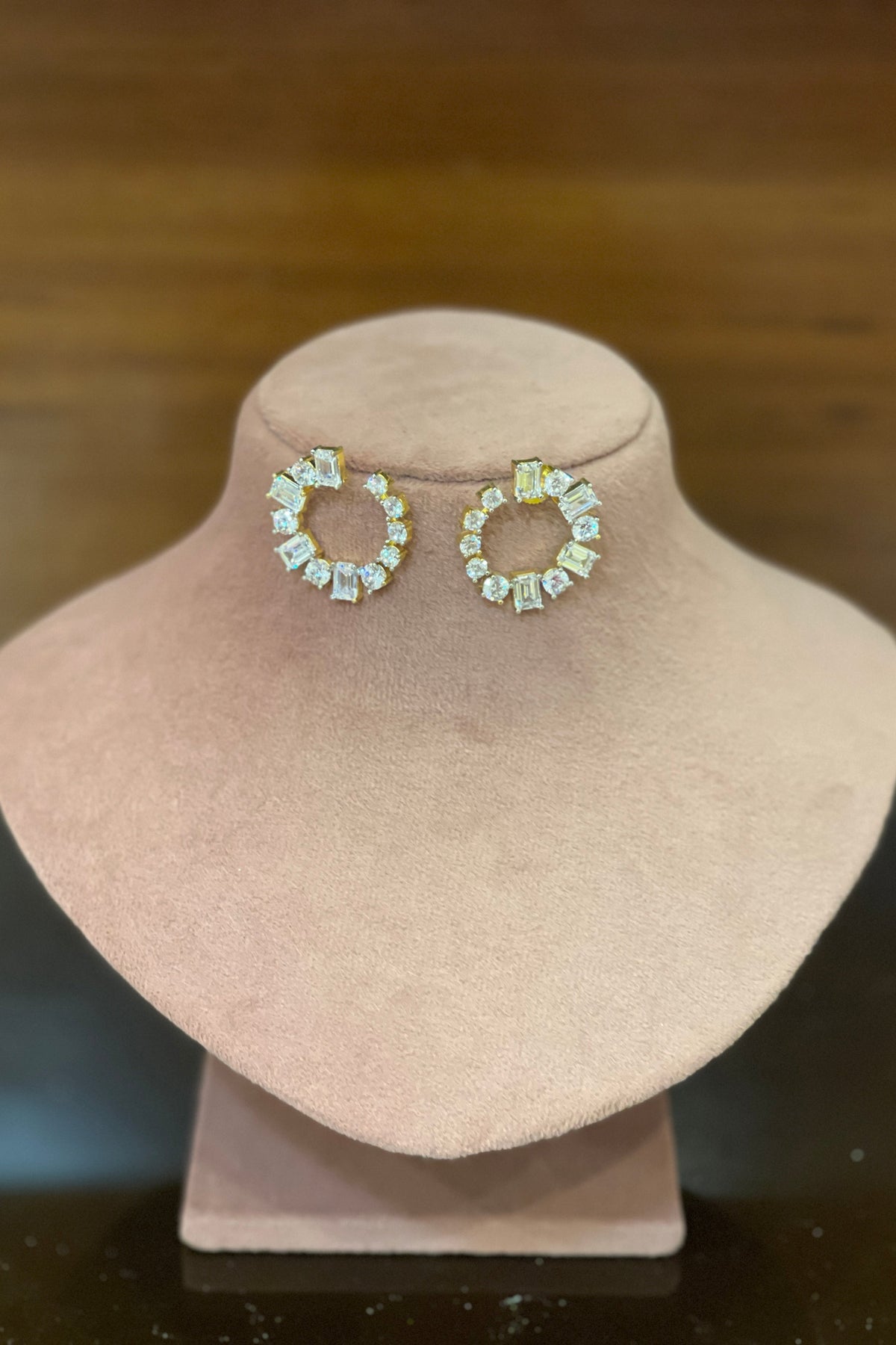 Gaya earring