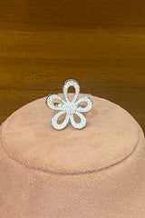 Ezra ring