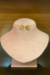 Neha studs
